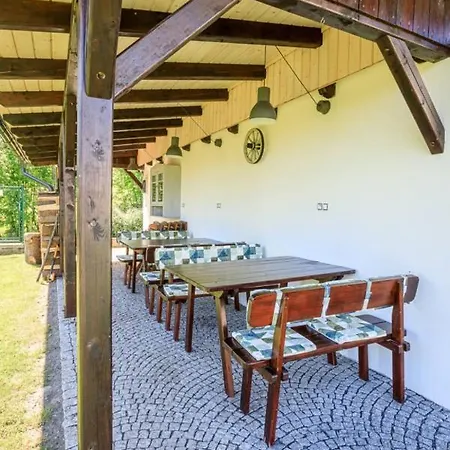 Apartamento Arnoltice 6 By Interhome *